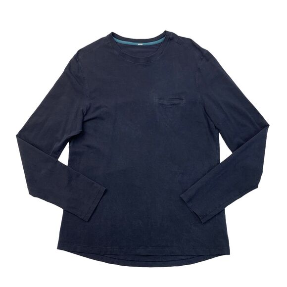Lululemon Shirt Mens M Medium Navy Crew Neck Long Sleeve Chest Pocket Droptail - Picture 1 of 9